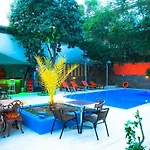 Hotel Kaliptus 2*