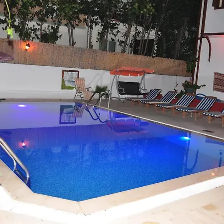 Hotel Kaliptus 2*