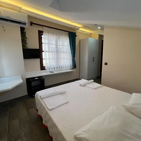 Hotel Kaliptus 2*