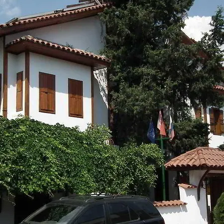 Hotel Kaliptus 2*