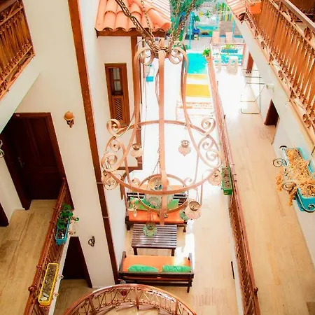 Hotel Kaliptus 2*